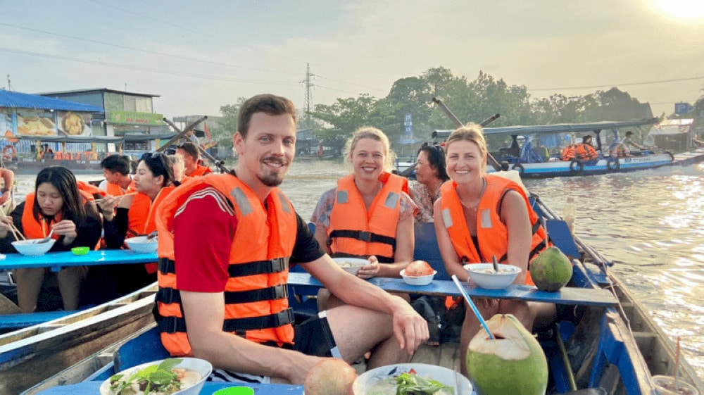 group tour is ideal for budget travelers